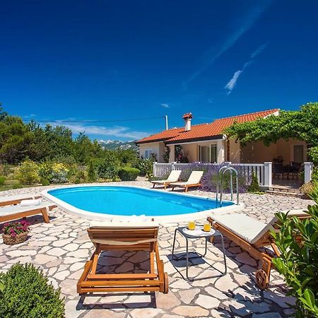 Villa Ana - 3 Bedroom Villa With Private Pool And Unspoiled Natural Environment Kučiće Exteriér fotografie
