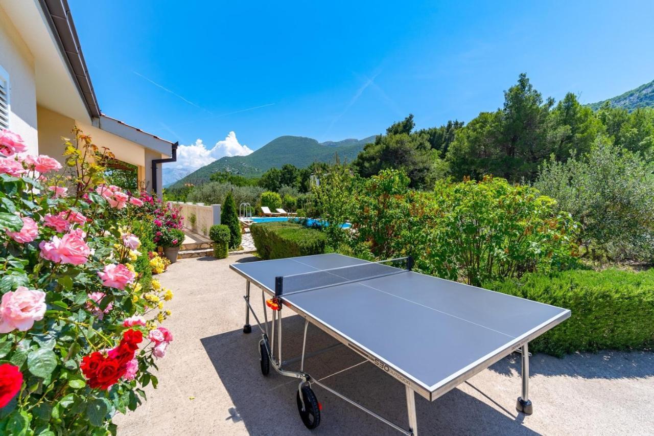 Villa Ana - 3 Bedroom Villa With Private Pool And Unspoiled Natural Environment Kučiće Exteriér fotografie